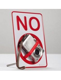 Placa Prohibido con Goma...